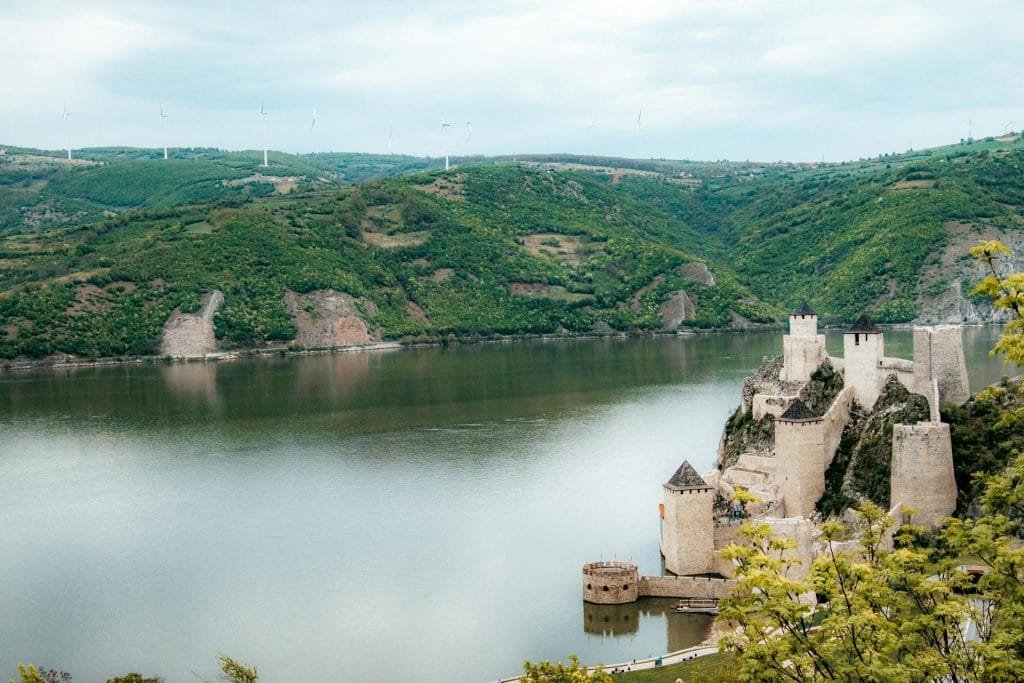 pexels-nikola-kojevic-1608684723-30926012